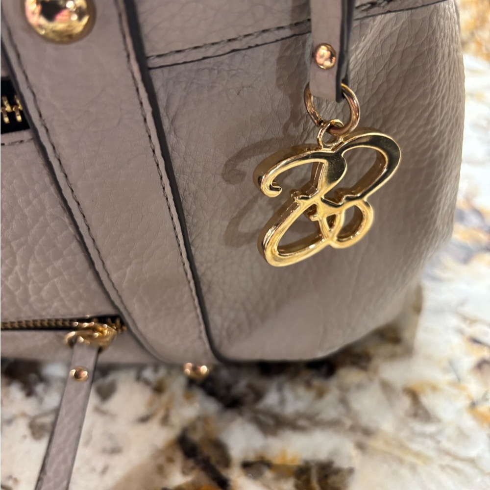 Jessica Simpson Cream Hobo Bag with Gold Accents - Picture 7 of 16